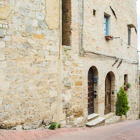 San Domenico Central Apt San Gimignano Ngoại thất bức ảnh
