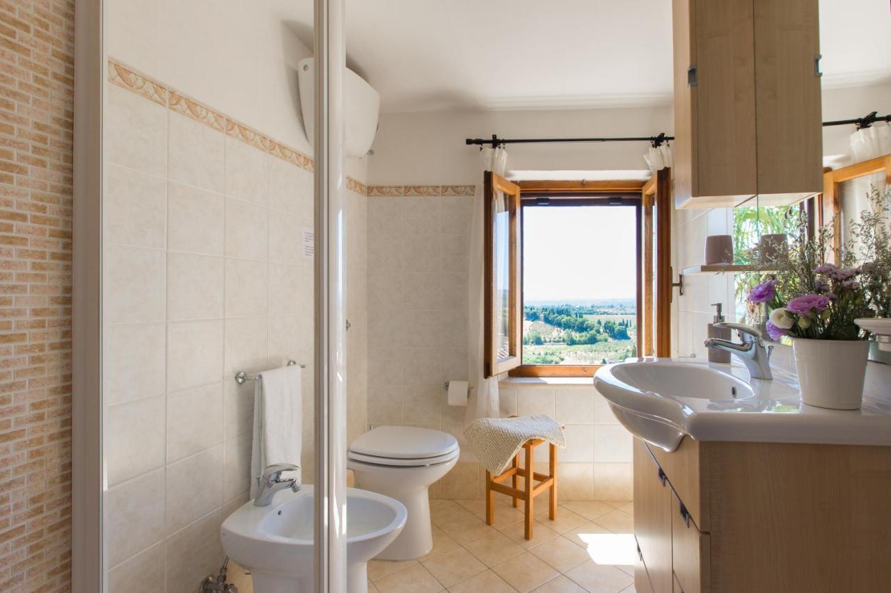 San Domenico Central Apt San Gimignano Ngoại thất bức ảnh